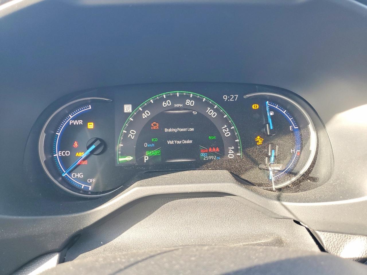 2025 TOYOTA RAV4 XLE PREMIUM photo 9