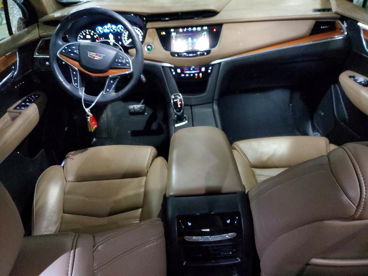 2017 CADILLAC XT5 PLATINUM photo 15