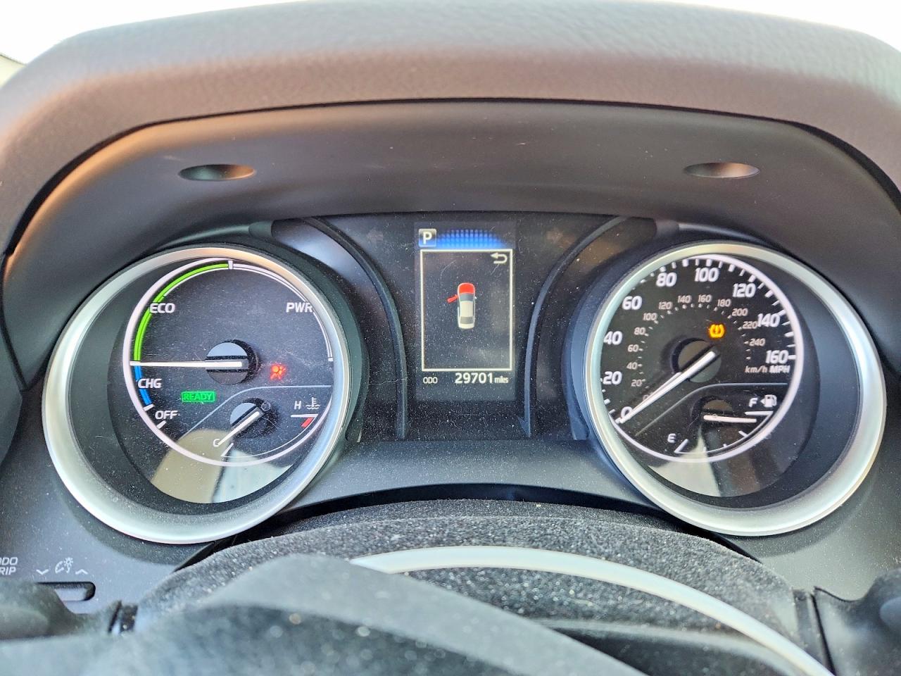 2020 TOYOTA CAMRY BASE photo 9