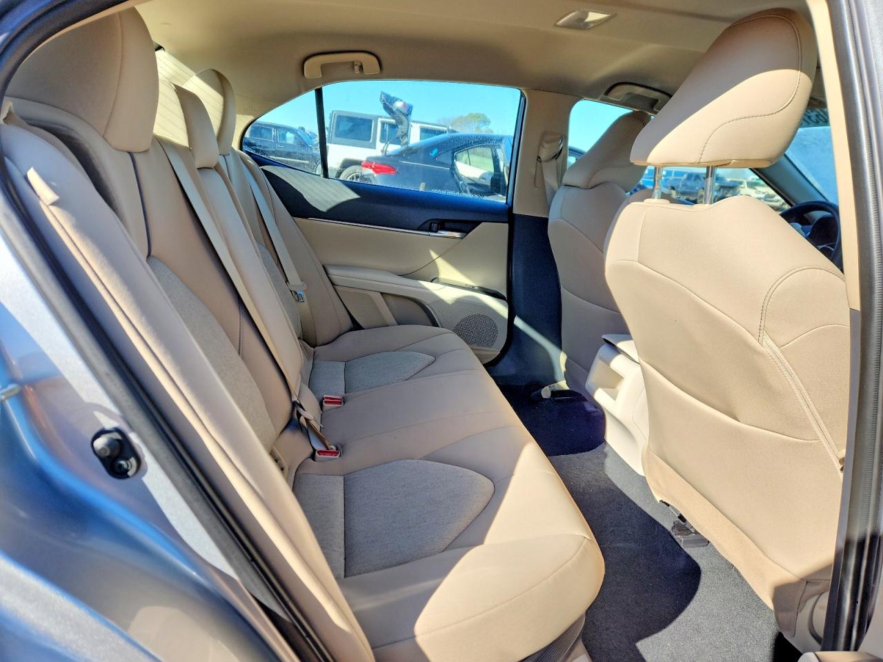 2020 TOYOTA CAMRY BASE photo 10