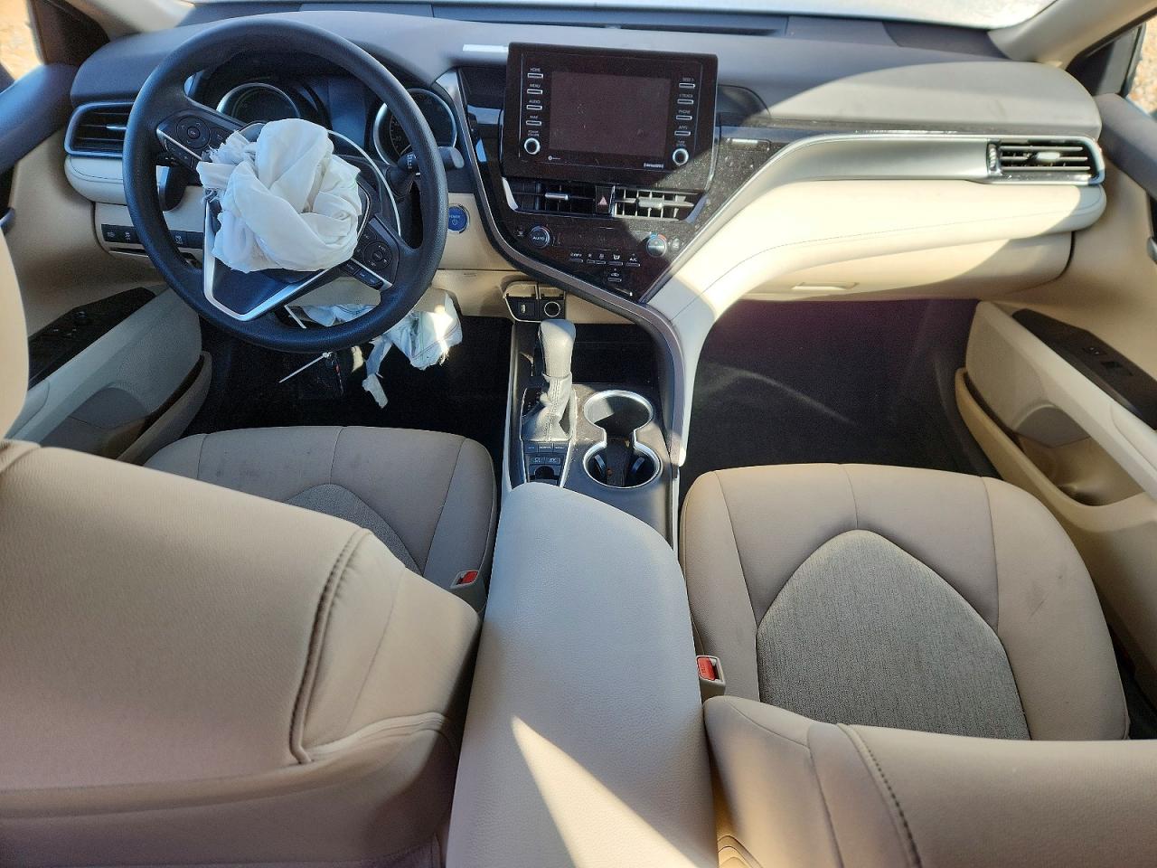 2020 TOYOTA CAMRY BASE photo 8
