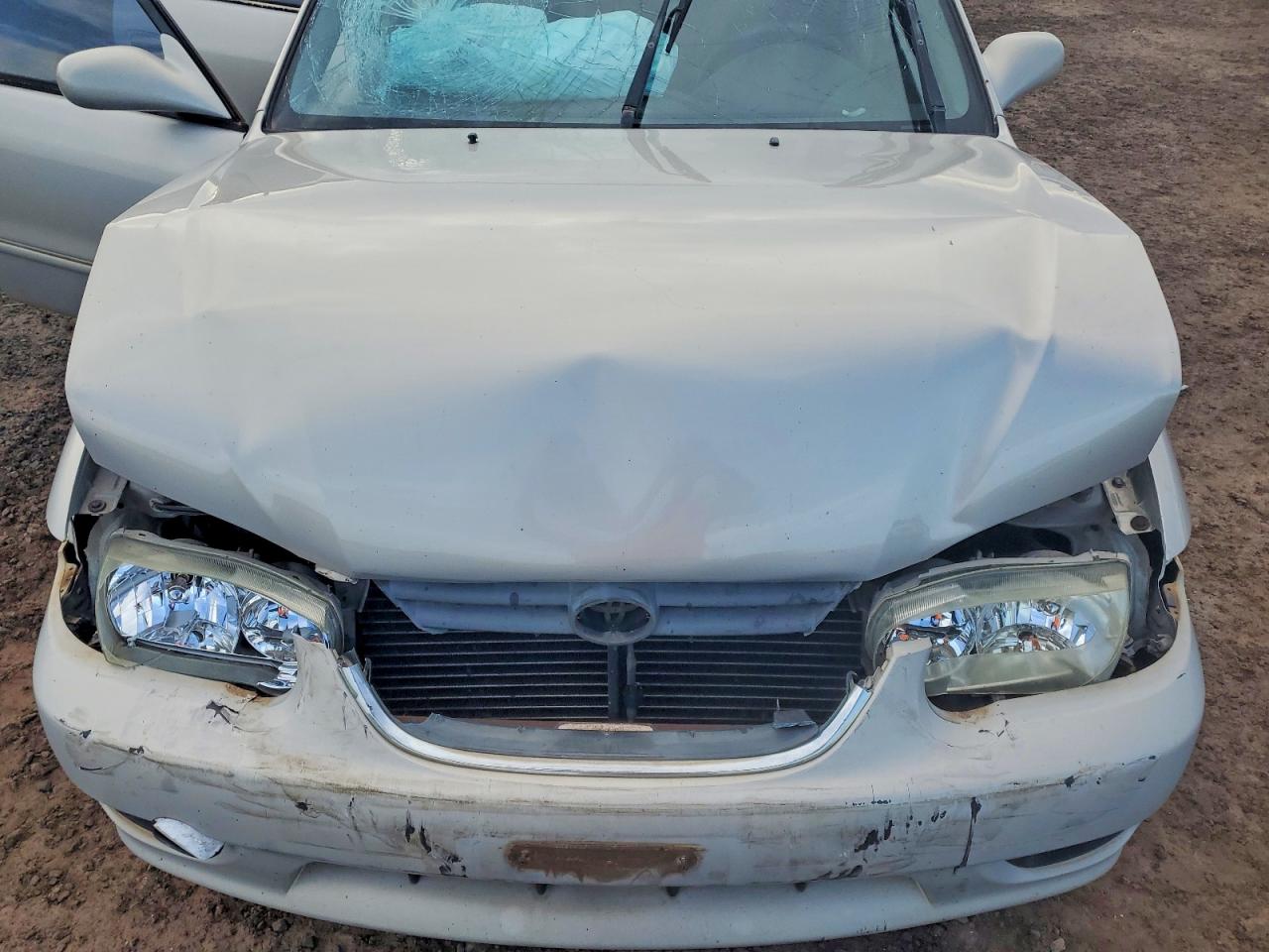 2001 TOYOTA COROLLA photo 11
