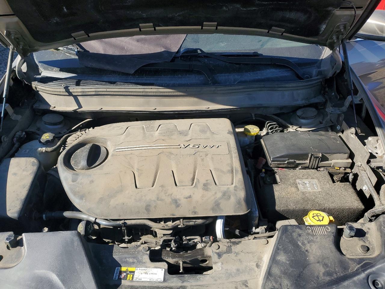2017 JEEP CHEROKEE LATITUDE photo 12