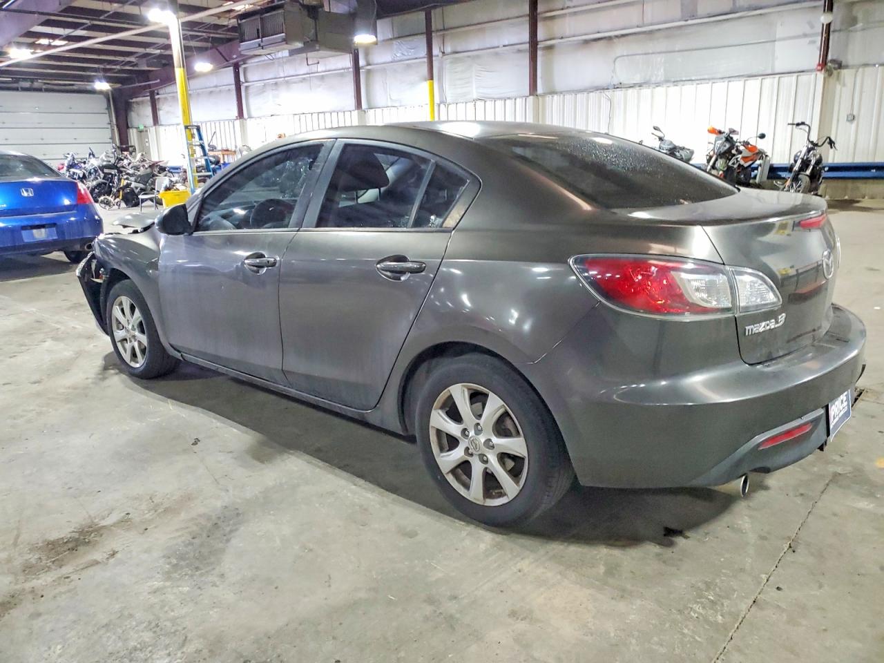 2010 MAZDA 3 I photo 3