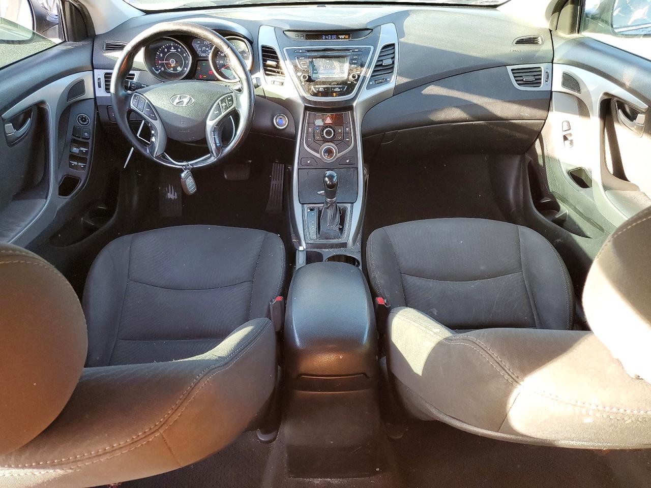 2016 HYUNDAI ELANTRA VALUE EDITION photo 22