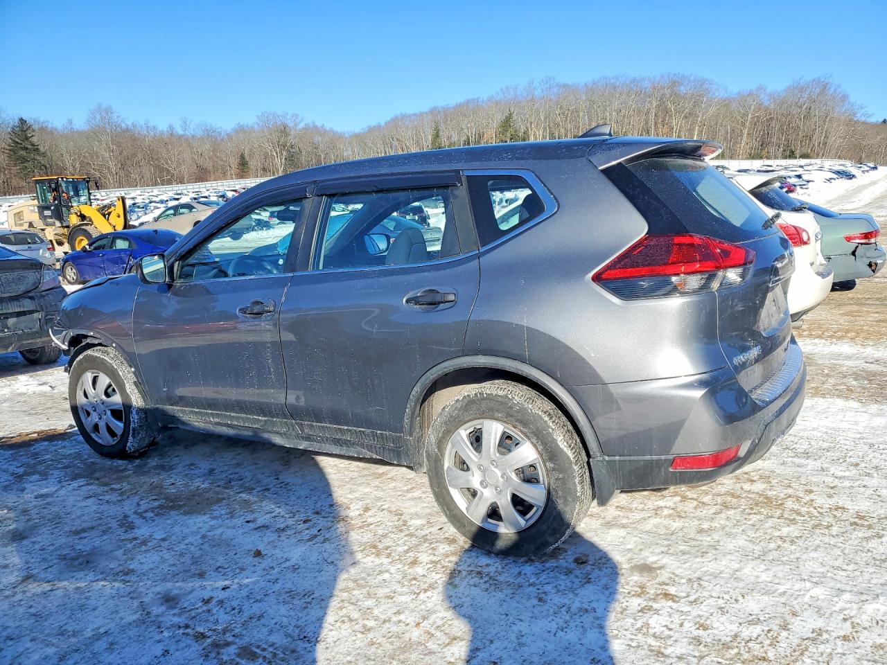 2018 NISSAN ROGUE S photo 3