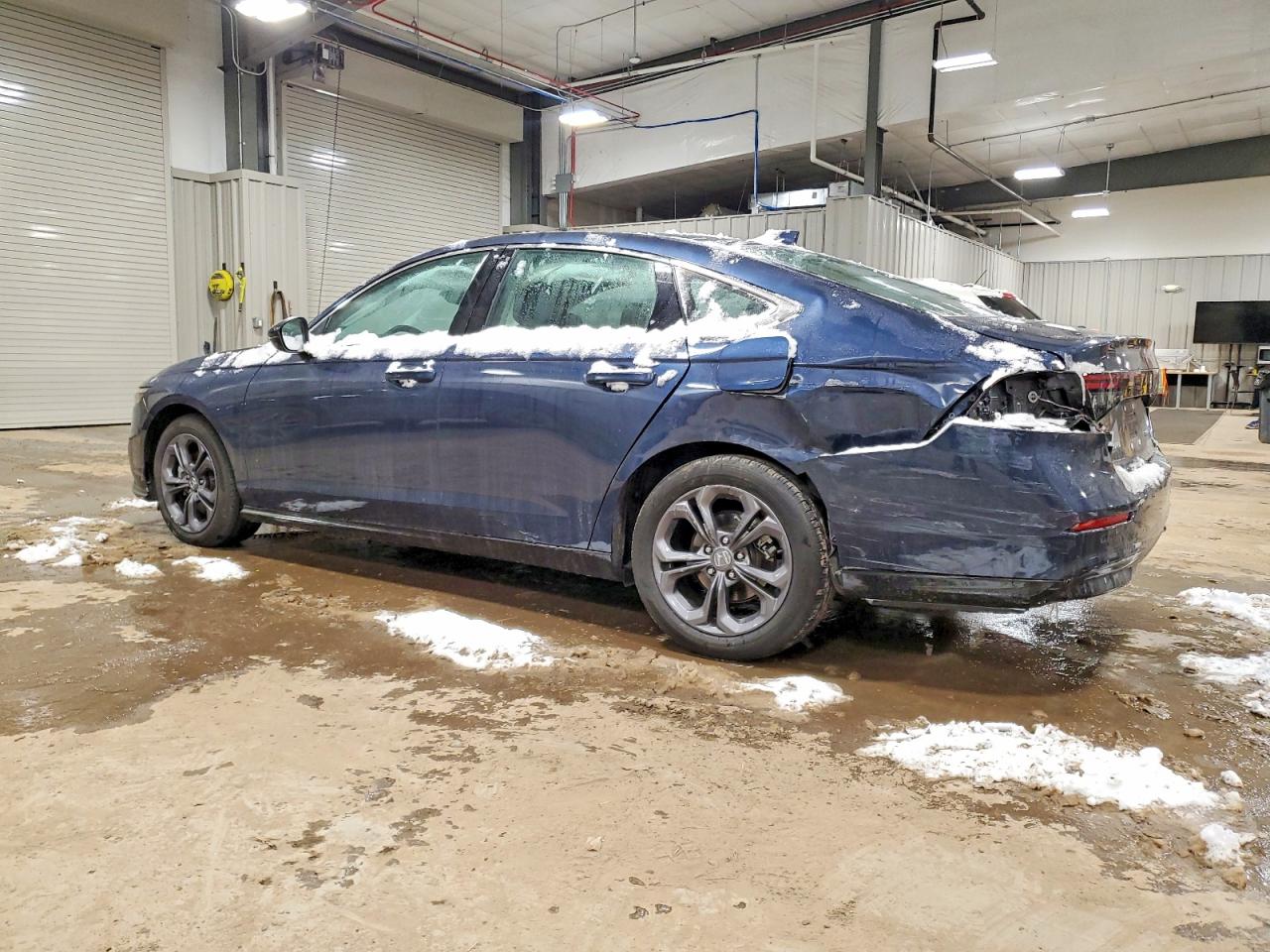 2025 HONDA ACCORD HYBRID EXL photo 2