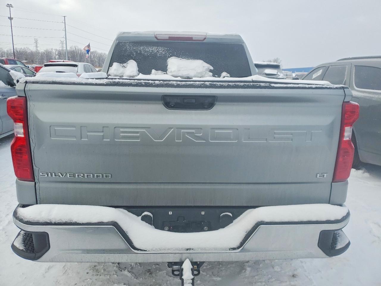2024 CHEVROLET SILVERADO K1500 LT-L photo 6