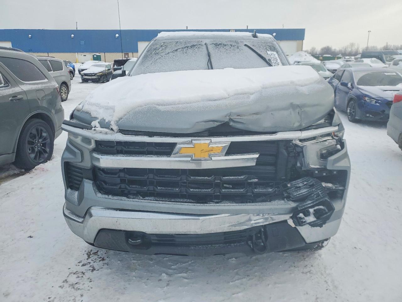 2024 CHEVROLET SILVERADO K1500 LT-L photo 5