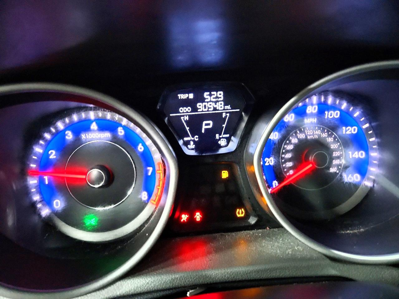 2013 HYUNDAI ELANTRA GLS photo 9