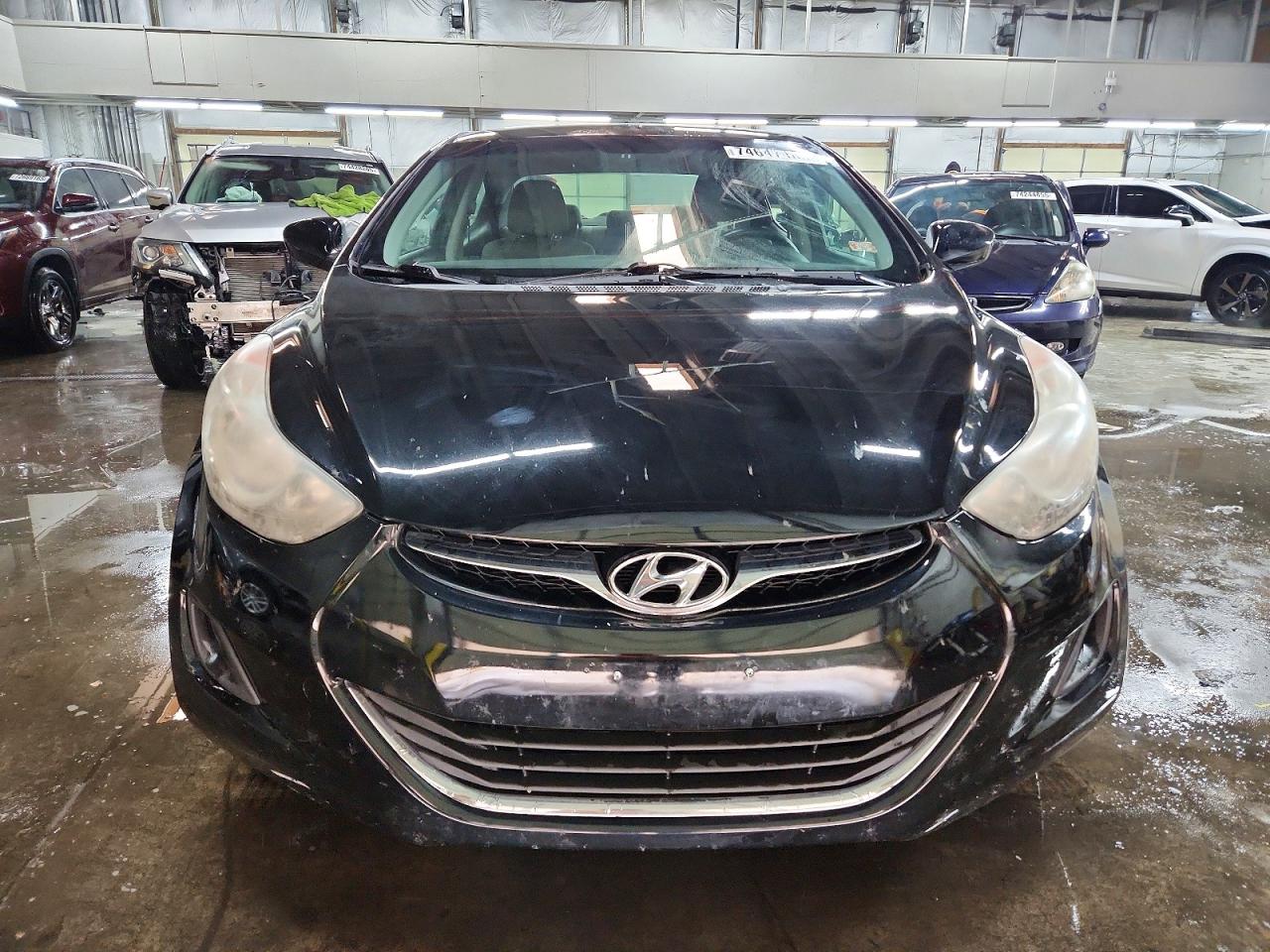 2013 HYUNDAI ELANTRA GLS photo 5