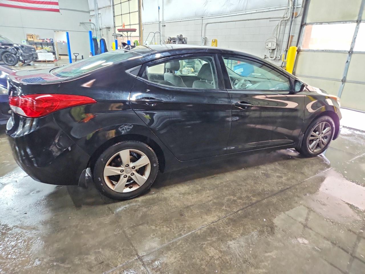 2013 HYUNDAI ELANTRA GLS photo 3