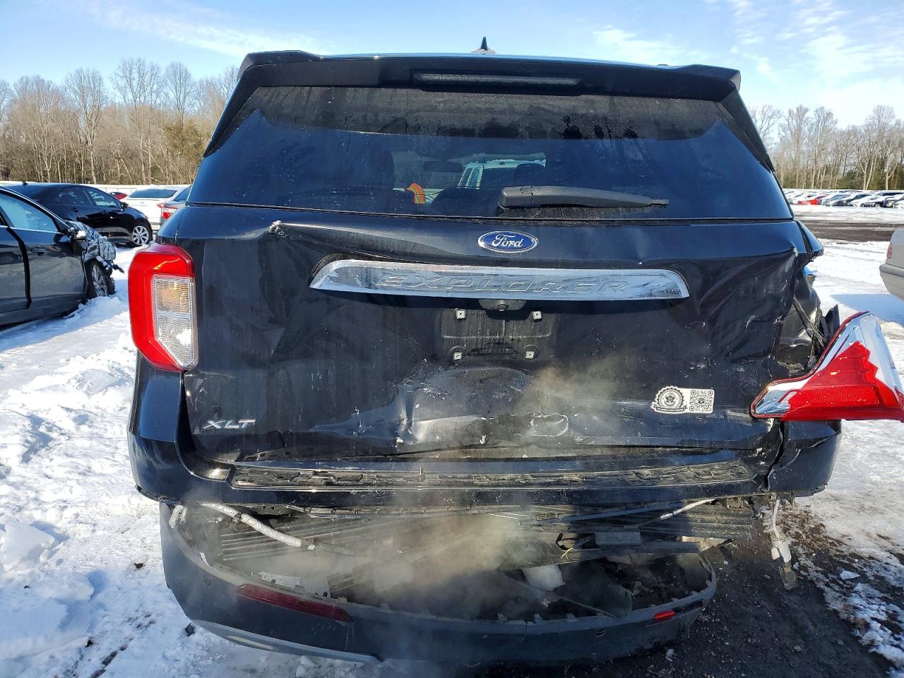 2020 FORD EXPLORER XLT photo 16