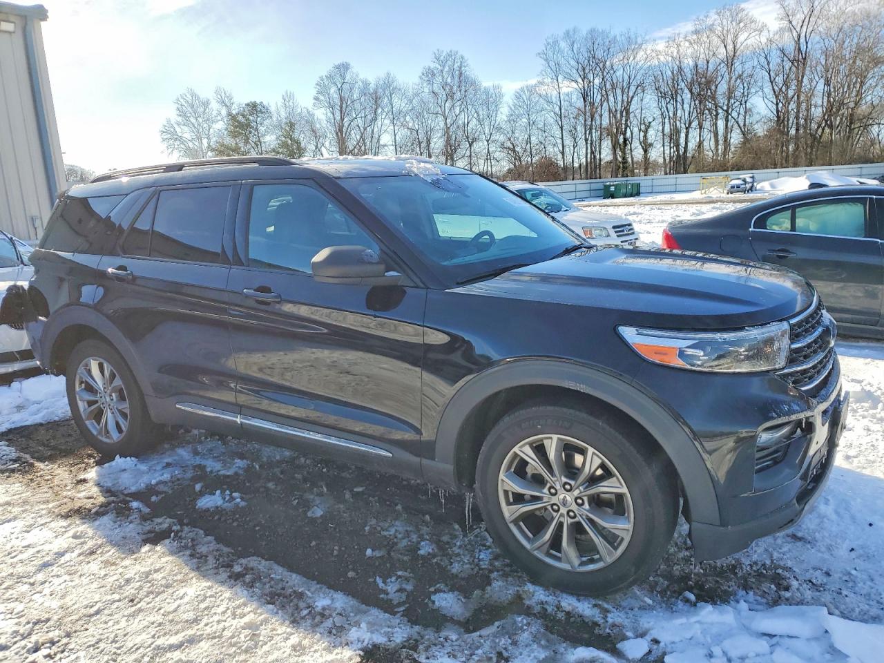 2020 FORD EXPLORER XLT photo 10