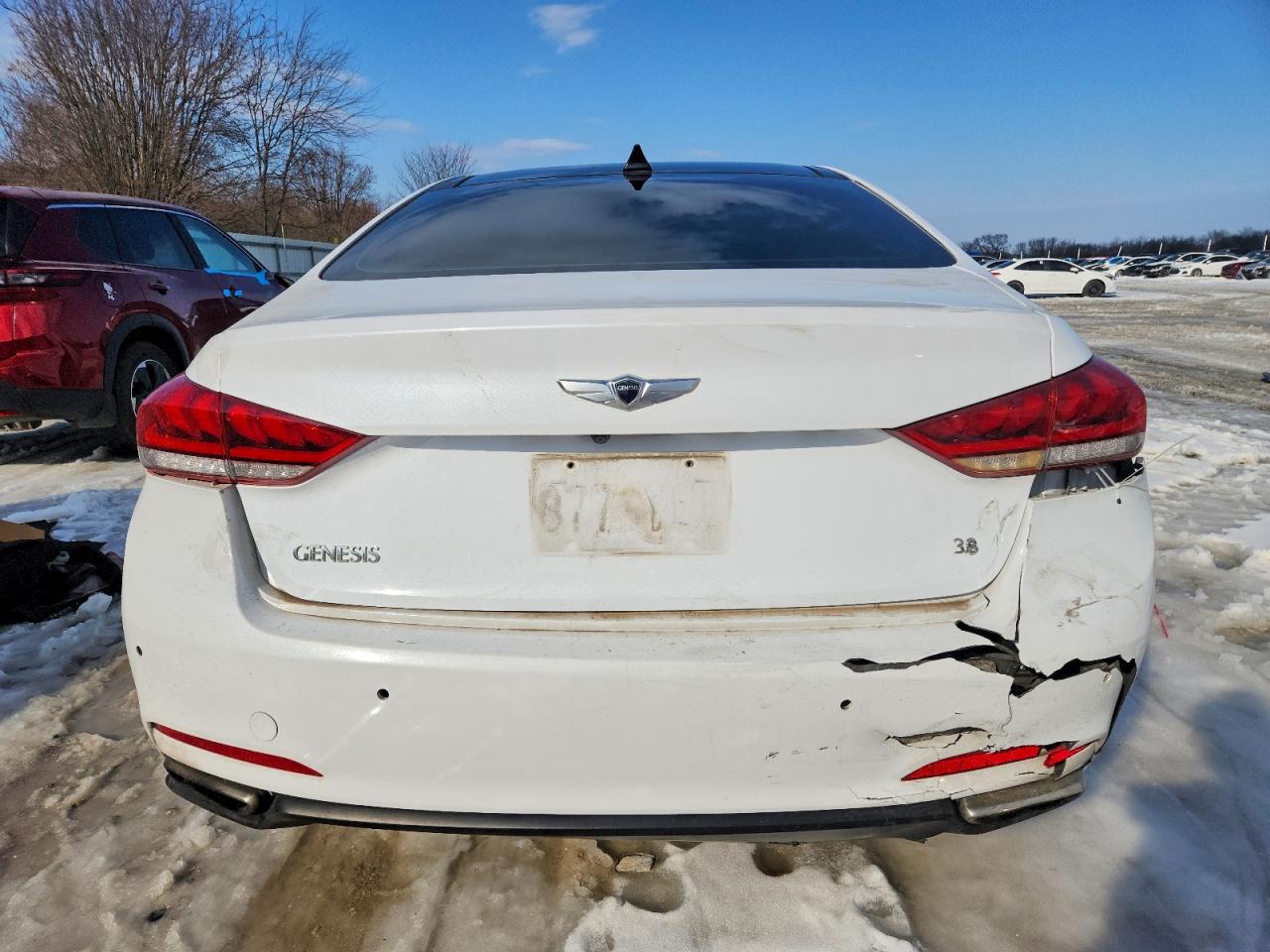 2015 HYUNDAI GENESIS 3.8L photo 11