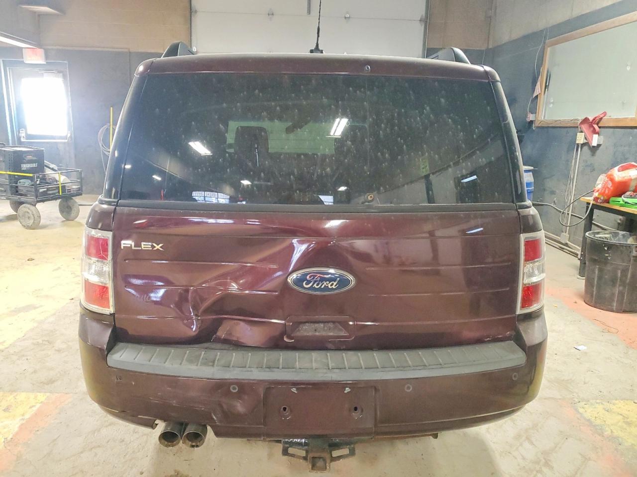 2011 FORD FLEX SE photo 11