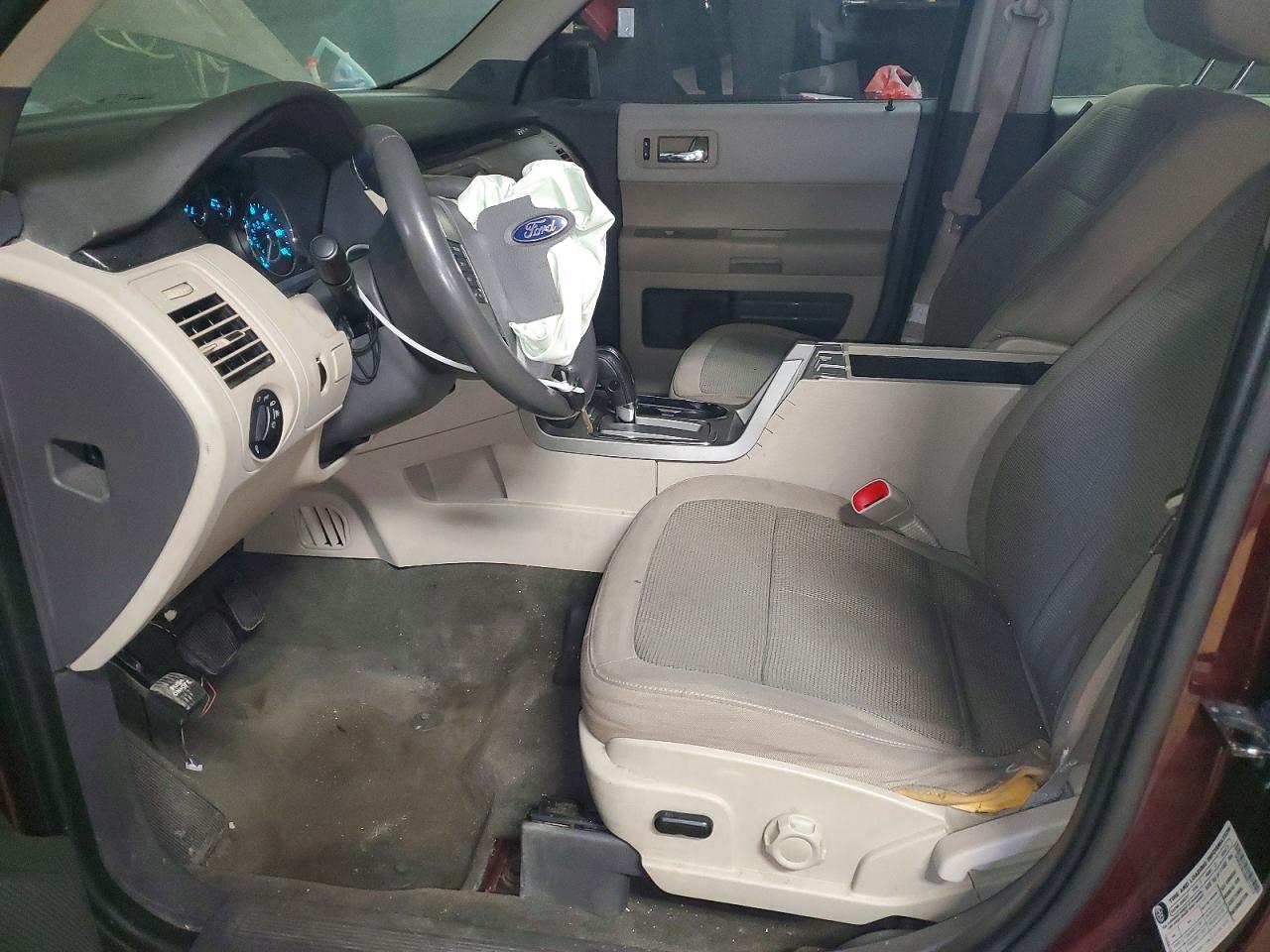 2011 FORD FLEX SE photo 13