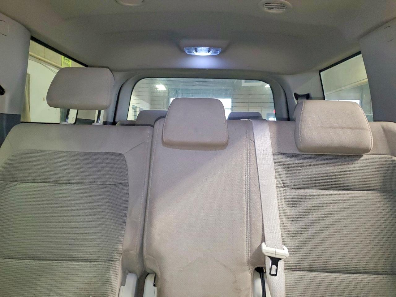 2011 FORD FLEX SE photo 19