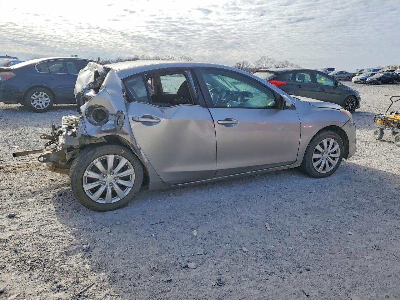 2013 MAZDA 3 I photo 5