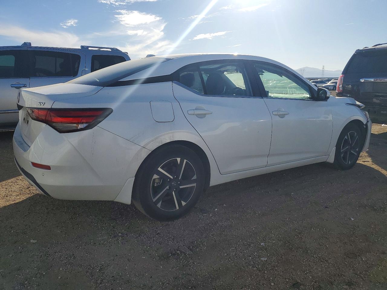 2024 NISSAN SENTRA SV photo 3