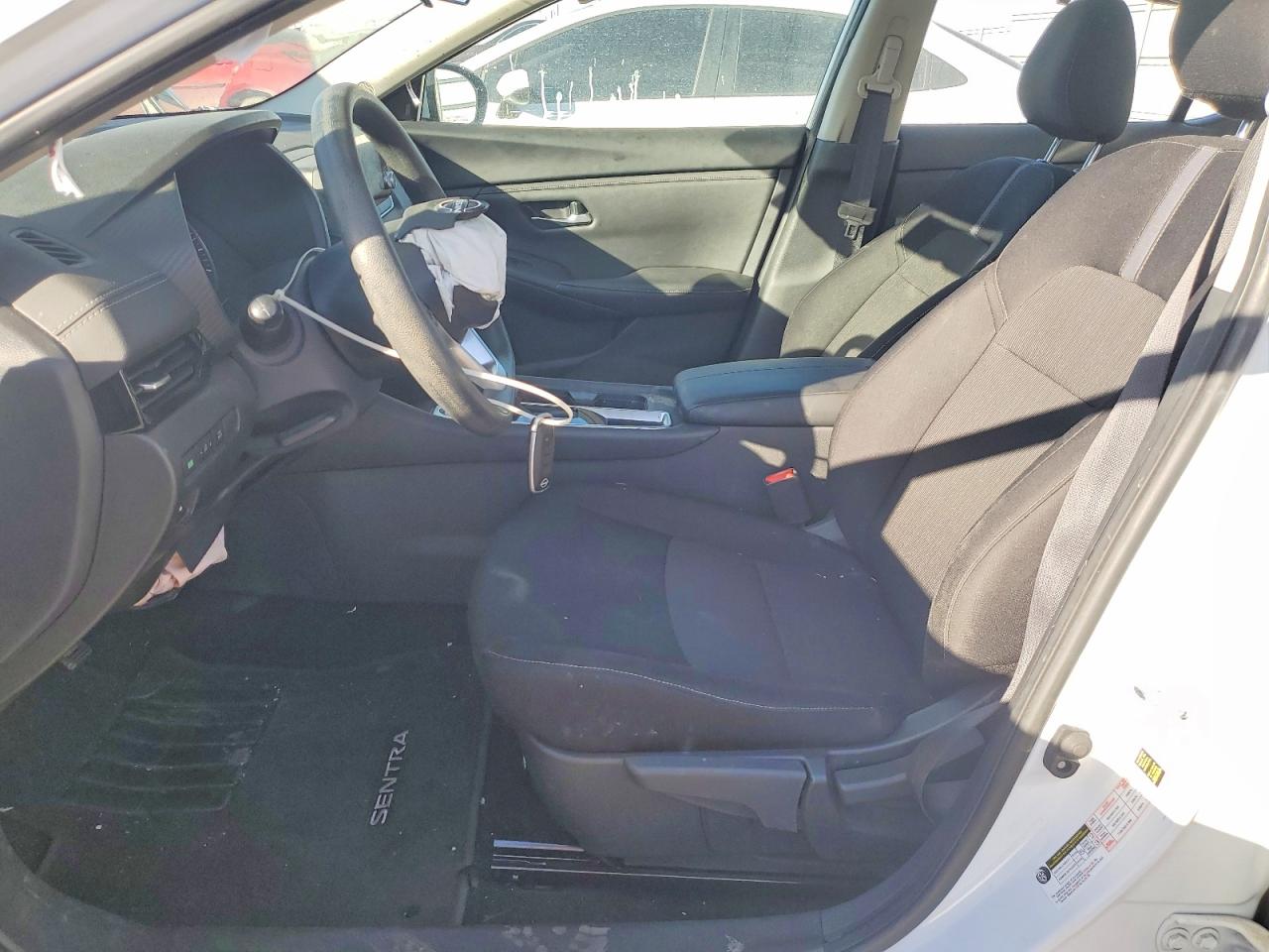 2024 NISSAN SENTRA SV photo 7