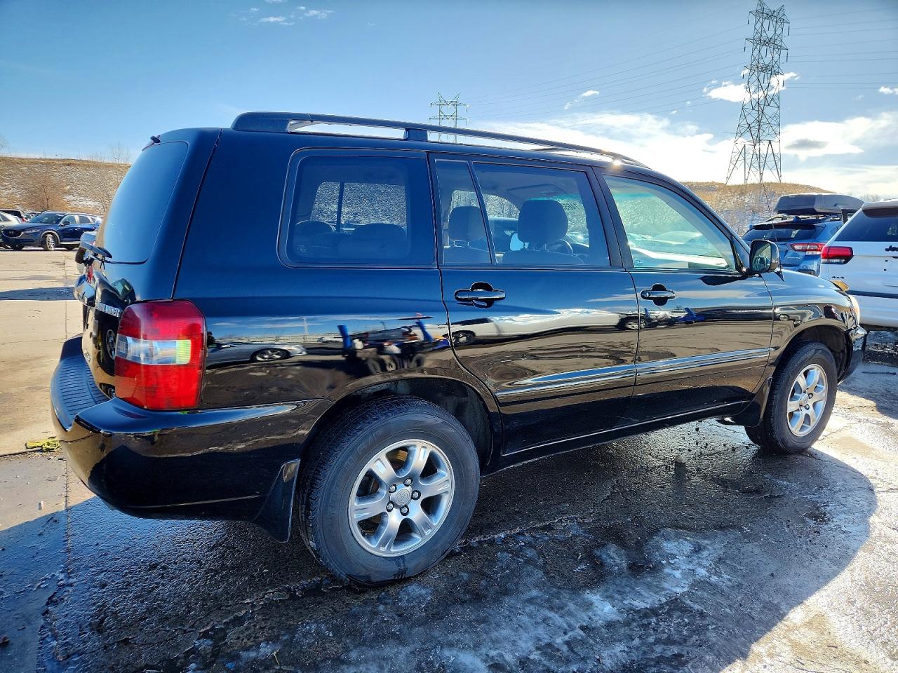 2004 TOYOTA HIGHLANDER BASE photo 5