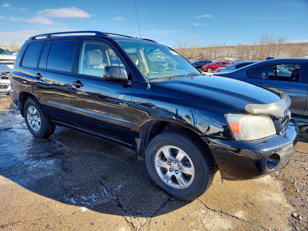 2004 TOYOTA HIGHLANDER BASE photo 7