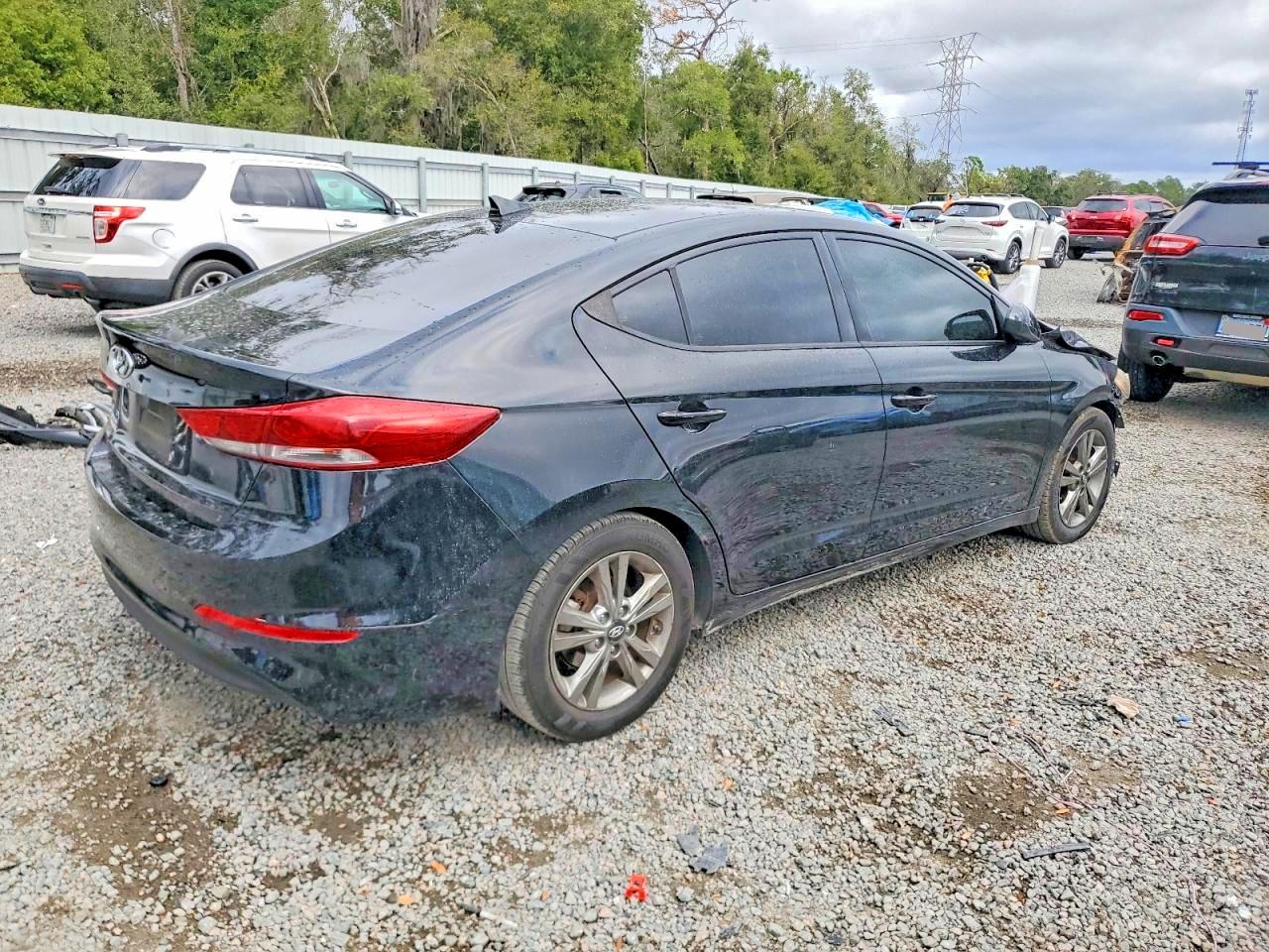 2018 HYUNDAI ELANTRA SEL photo 7