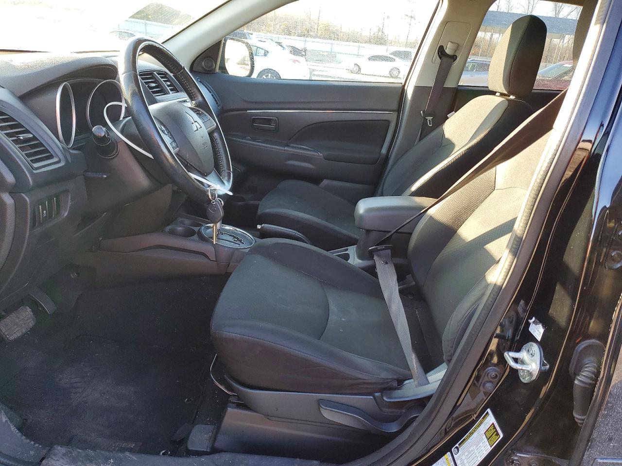 2015 MITSUBISHI OUTLANDER SPORT ES photo 7