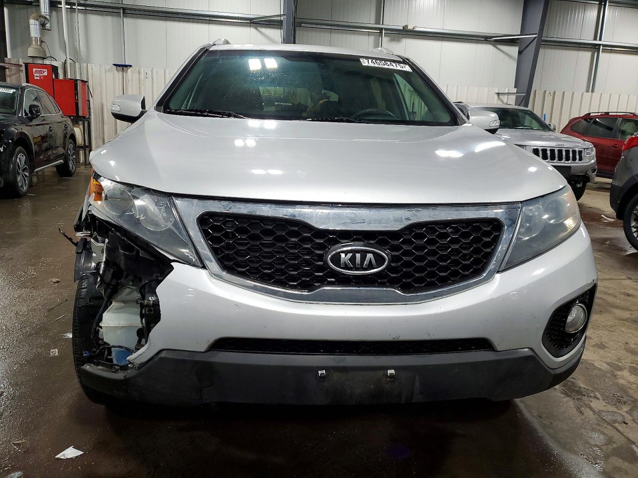 2011 KIA SORENTO LX photo 9
