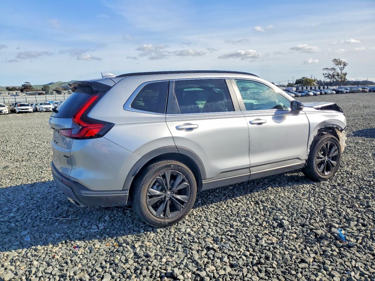 2025 HONDA CR-V SPORT TOURING photo 3