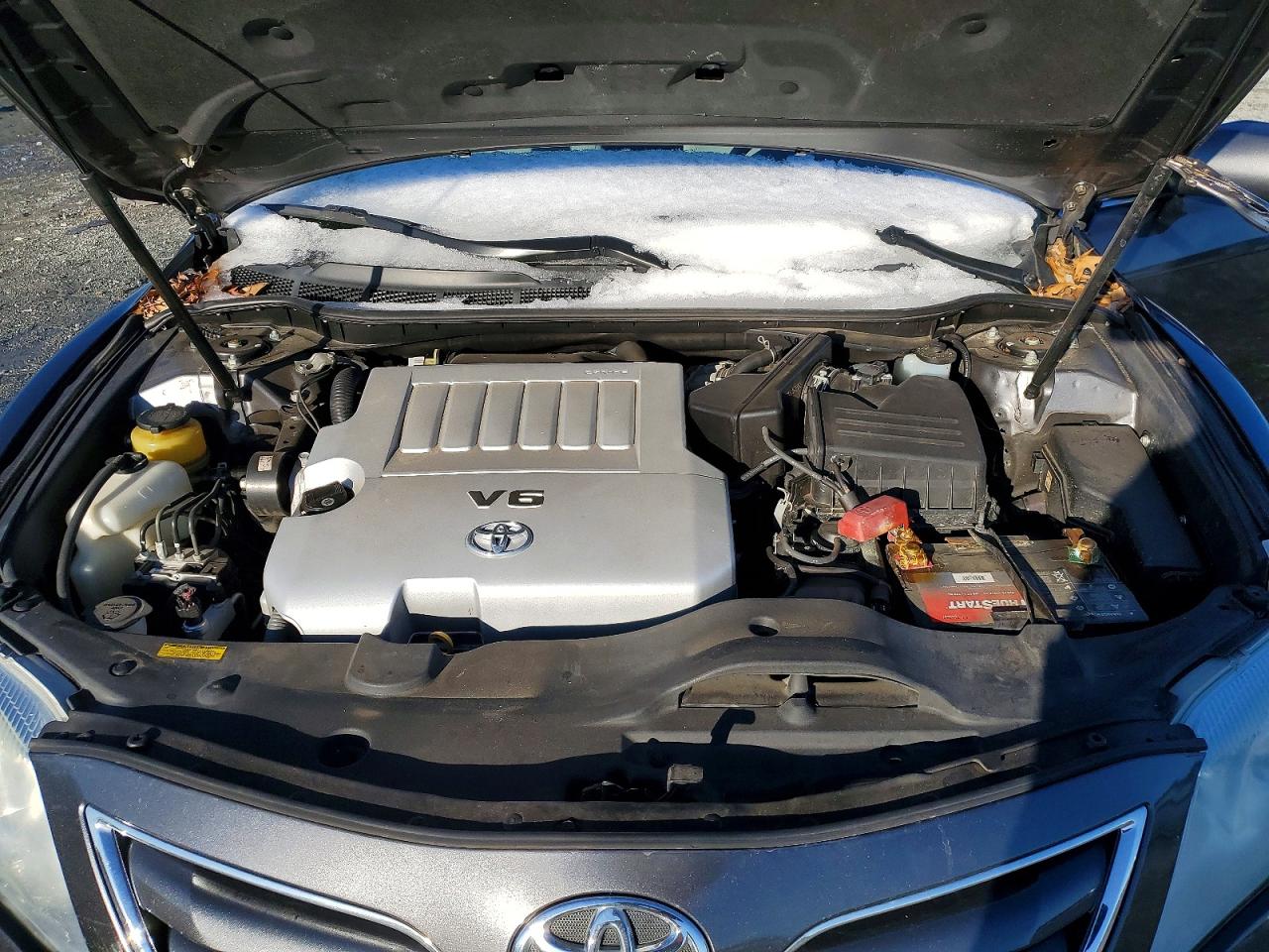 2011 TOYOTA CAMRY SE photo 31