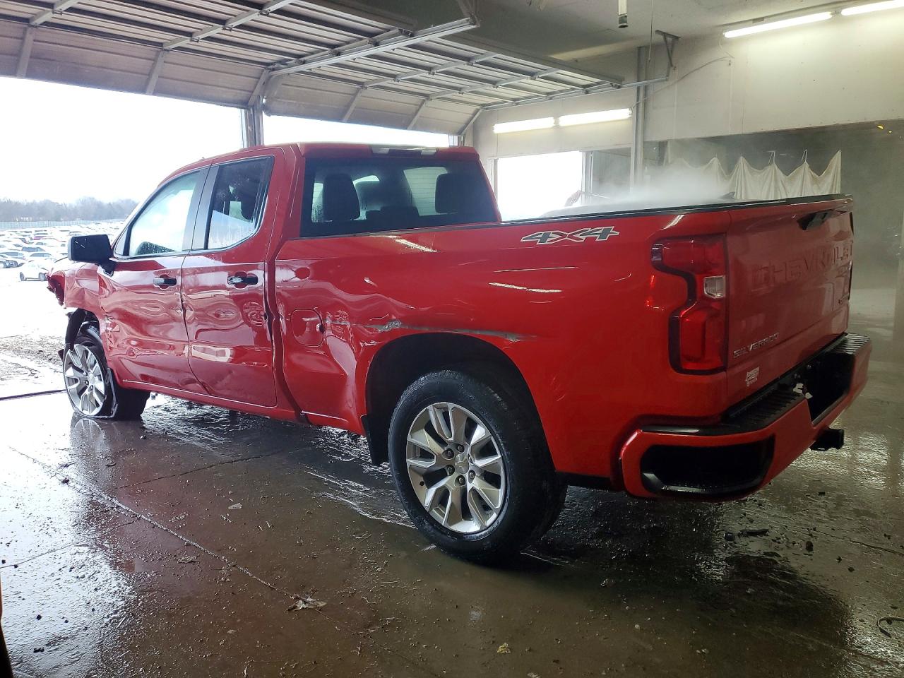 2020 CHEVROLET SILVERADO K1500 CUSTOM photo 2