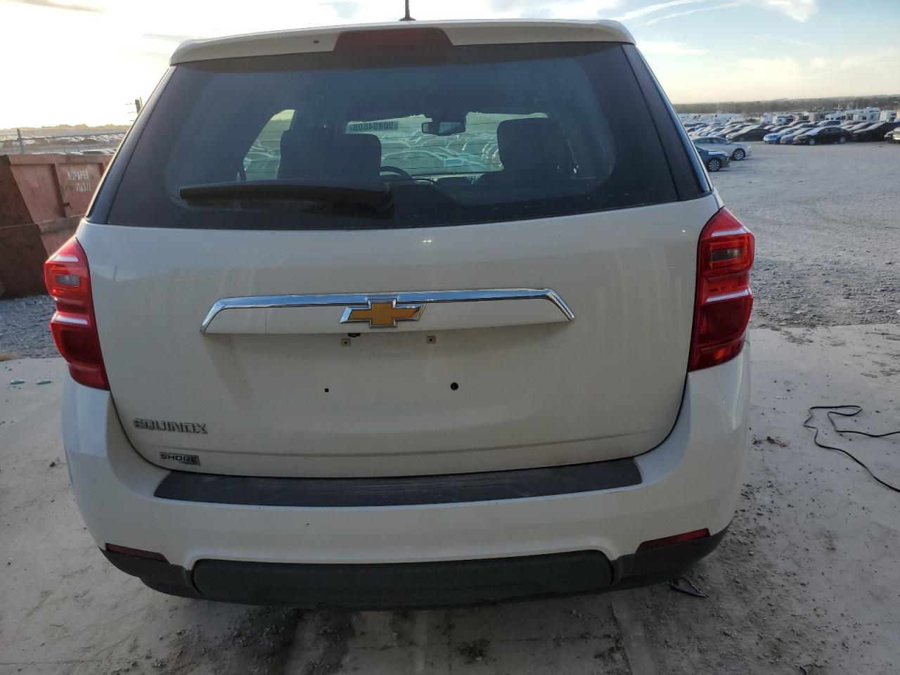 2017 CHEVROLET EQUINOX LS photo 16