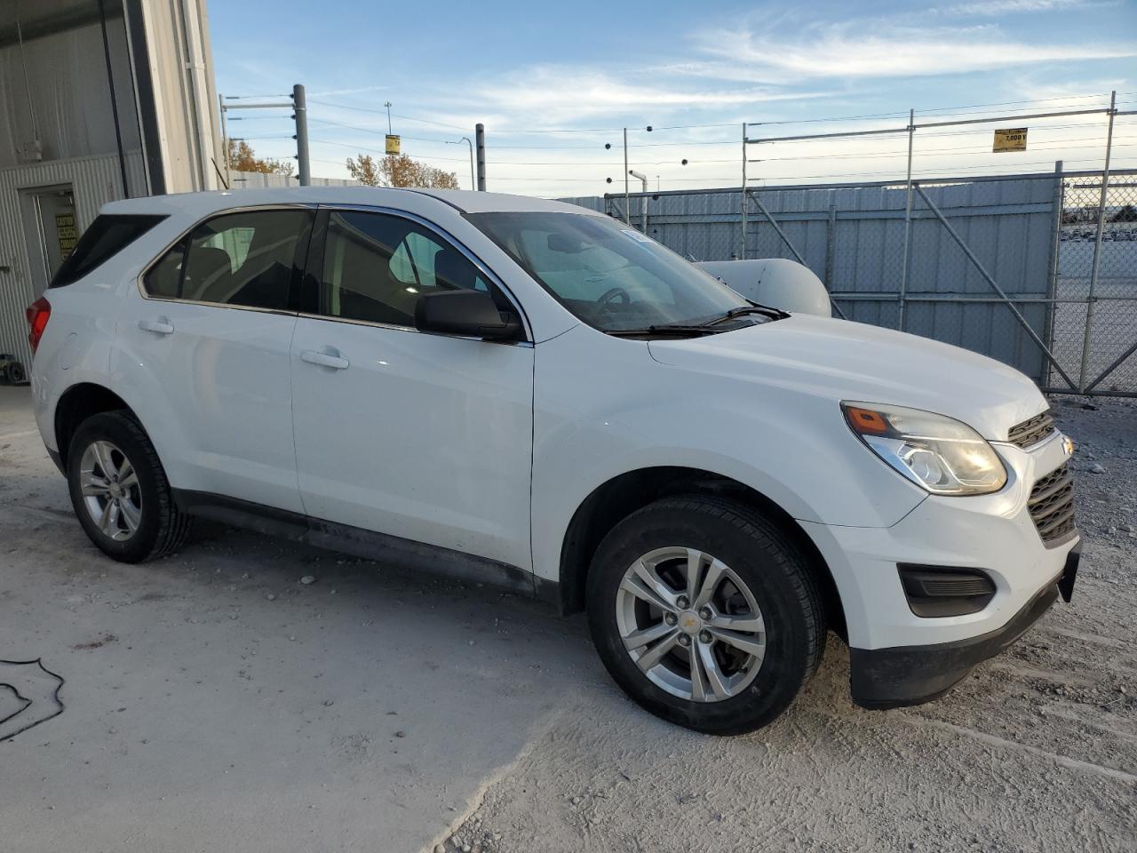 2017 CHEVROLET EQUINOX LS photo 10