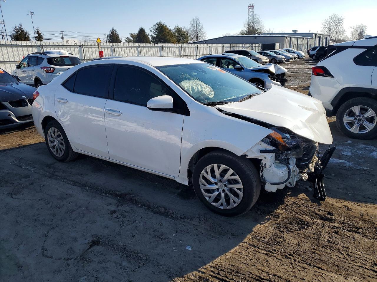 2019 TOYOTA COROLLA photo 7