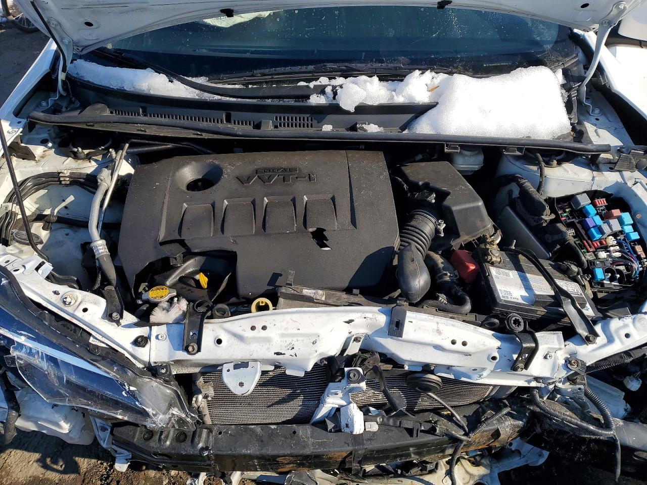 2019 TOYOTA COROLLA photo 21