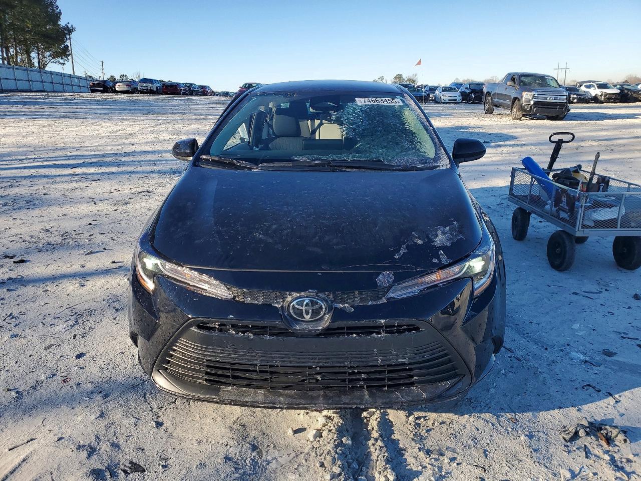 2025 TOYOTA COROLLA LE photo 13