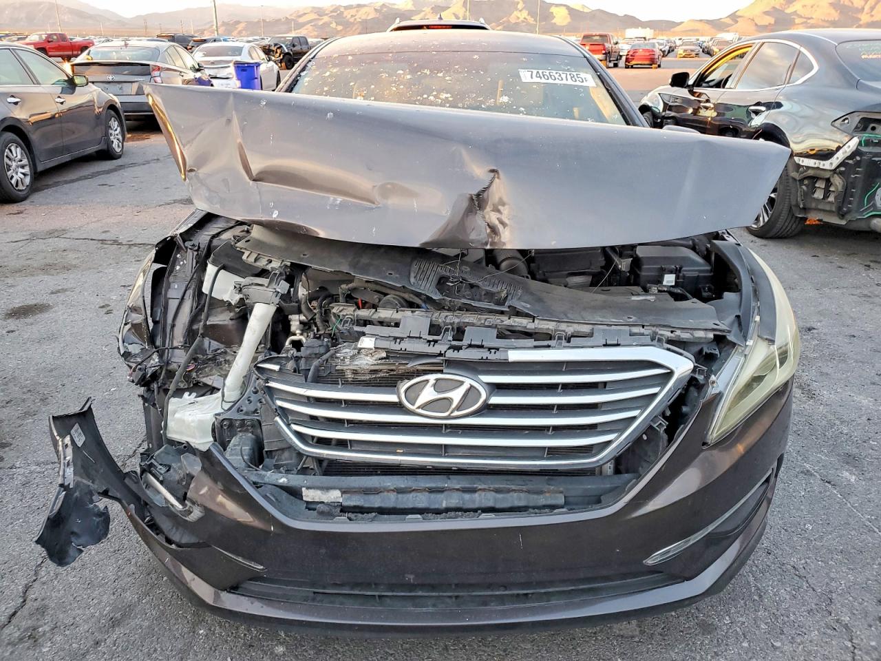 2015 HYUNDAI SONATA SE photo 5