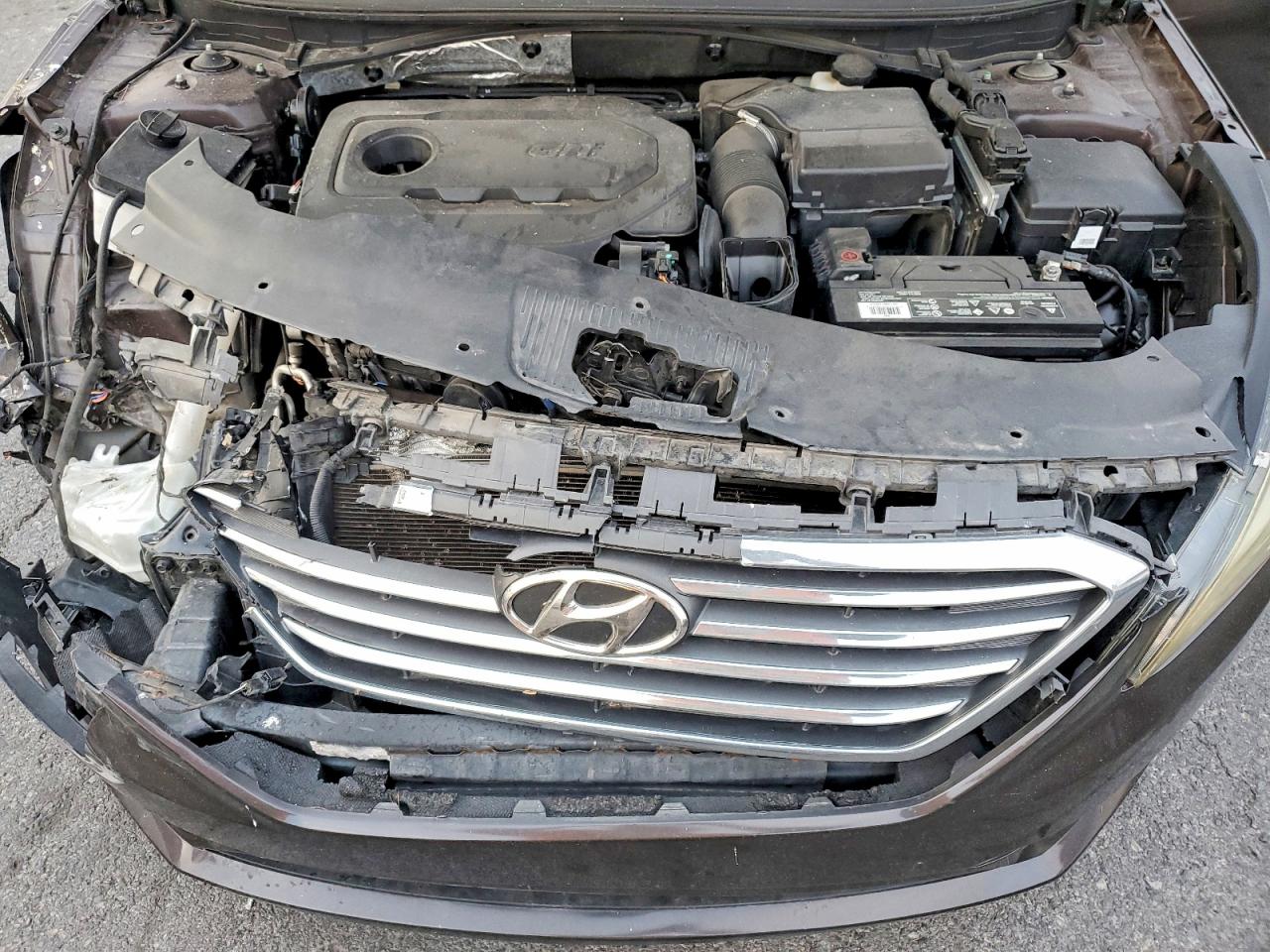 2015 HYUNDAI SONATA SE photo 11