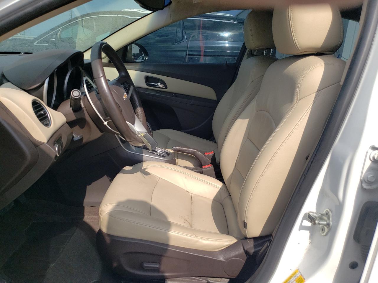 2016 CHEVROLET CRUZE LIMITED LT photo 13