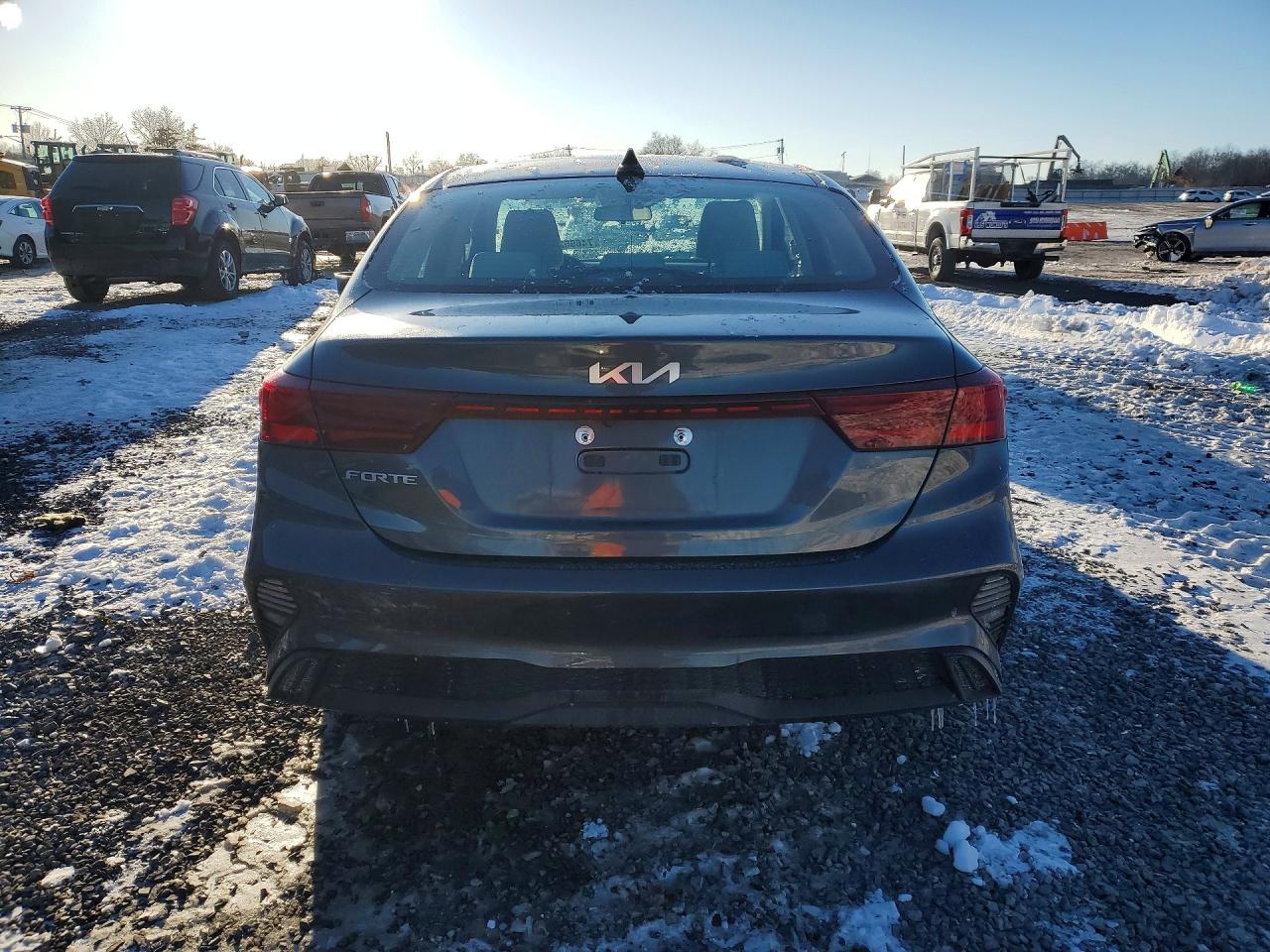 2023 KIA FORTE LXS photo 11