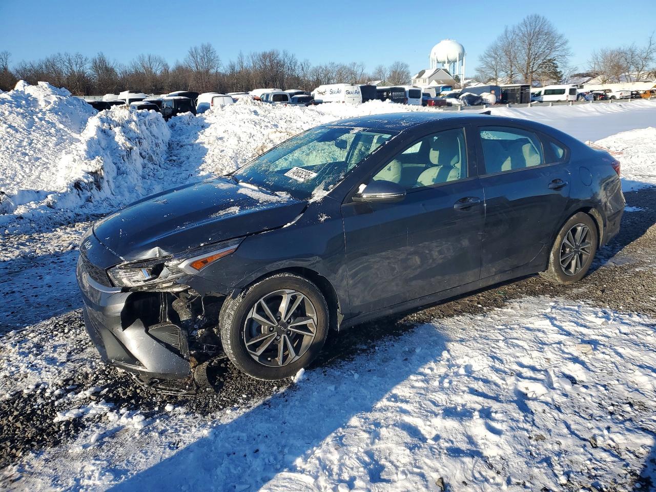 2023 KIA FORTE