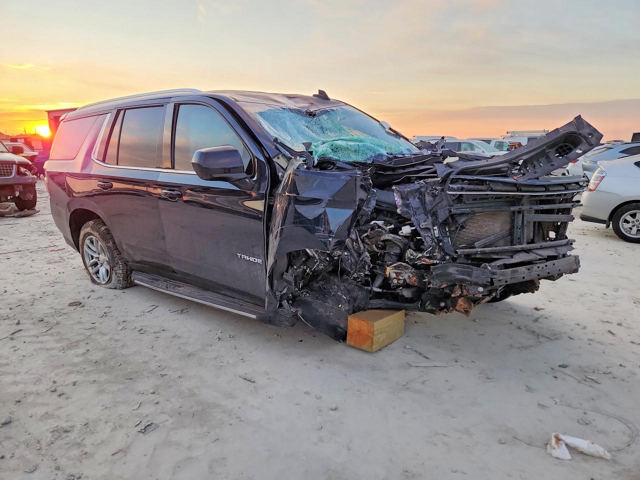 2021 CHEVROLET TAHOE K1500 LT photo 7