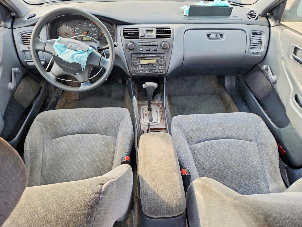 2002 HONDA ACCORD VALUE photo 8