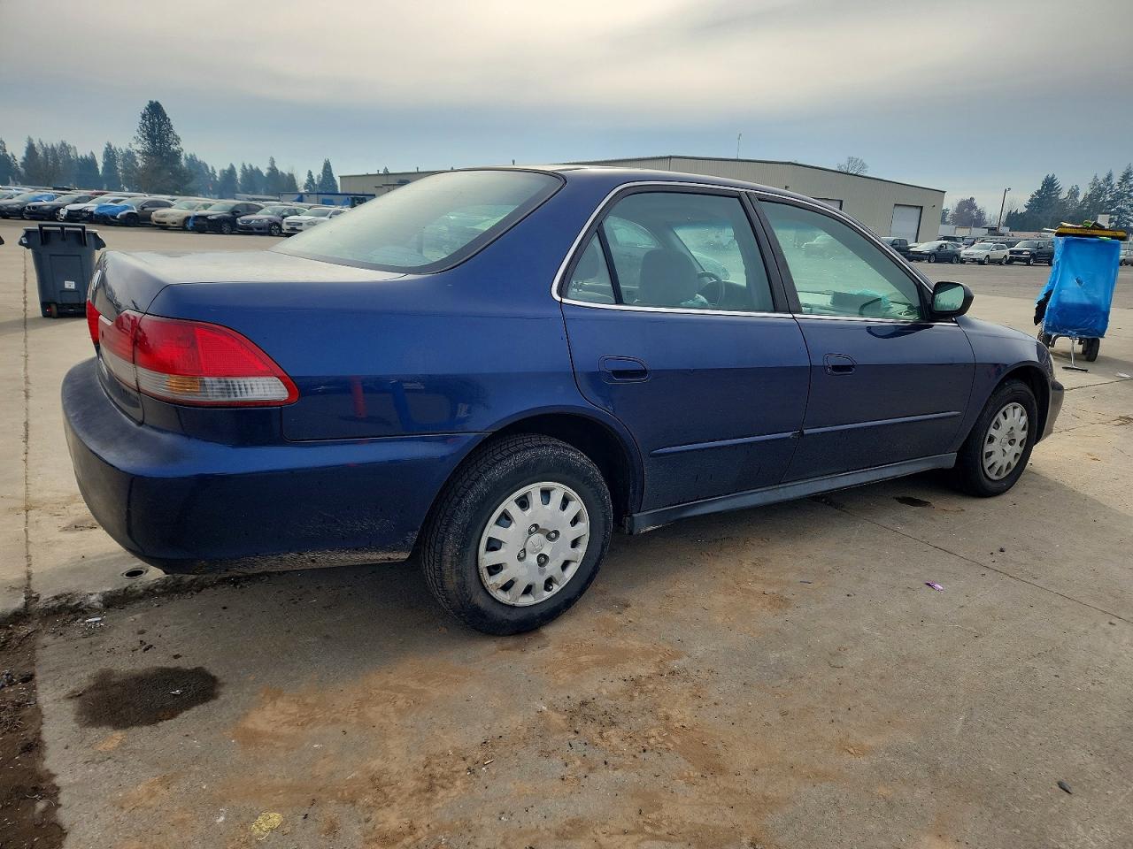2002 HONDA ACCORD VALUE photo 3