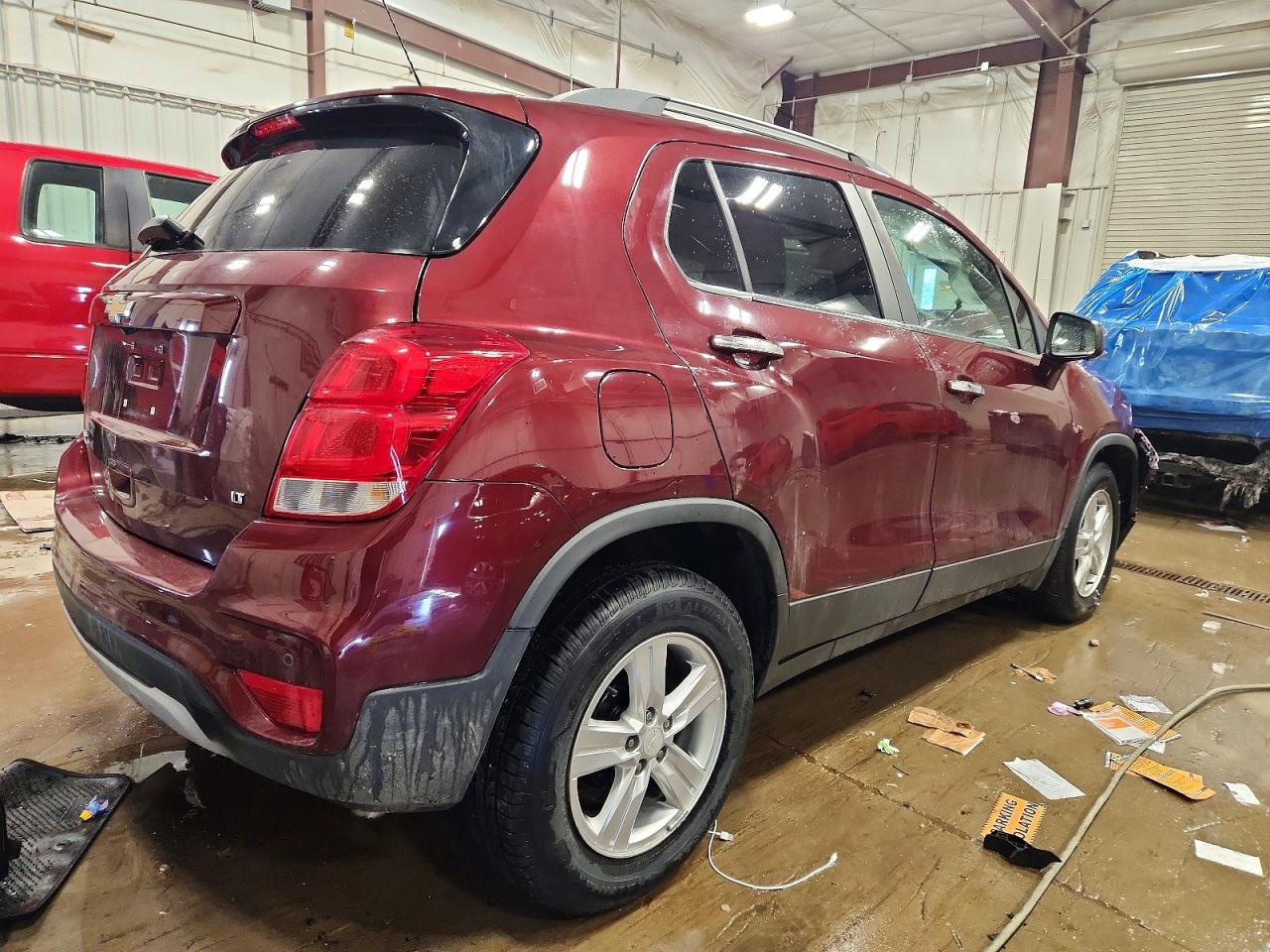 2017 CHEVROLET TRAX 1LT photo 5