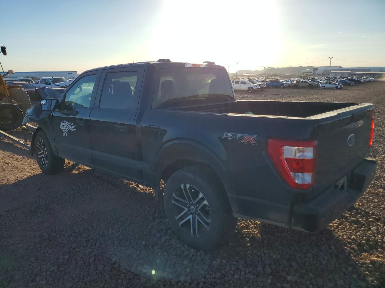 2023 FORD F150 SUPERCREW photo 2