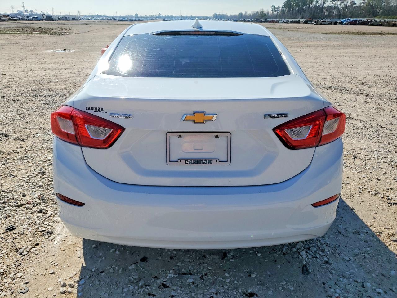 2017 CHEVROLET CRUZE PREMIER photo 6