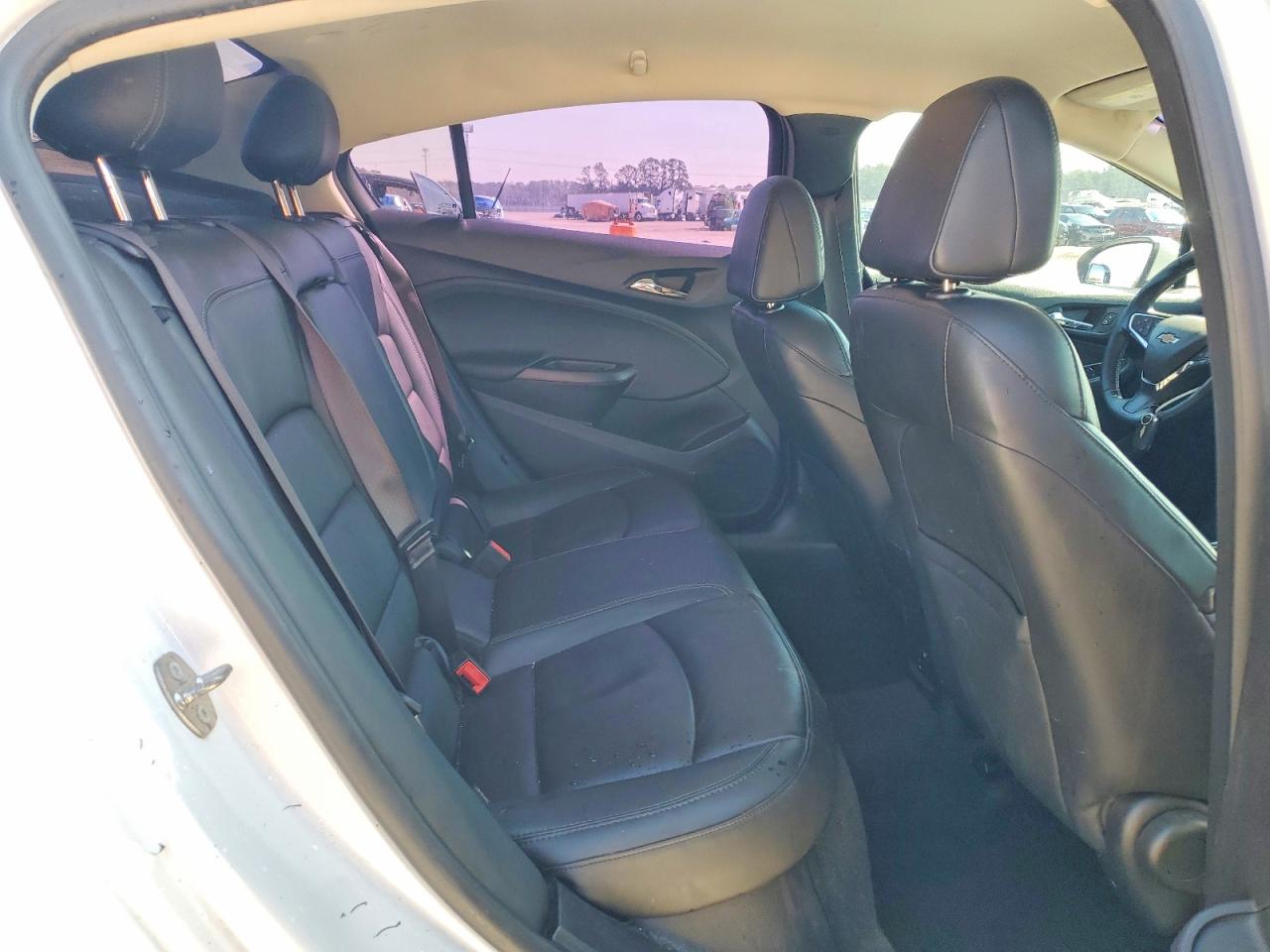 2017 CHEVROLET CRUZE PREMIER photo 10